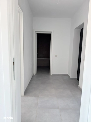 Vand apartament cu 2 camere ,nou, cu spatiu de depozitare - imagine 4