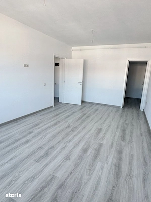 Vand apartament cu 2 camere ,nou, cu spatiu de depozitare - imagine 3