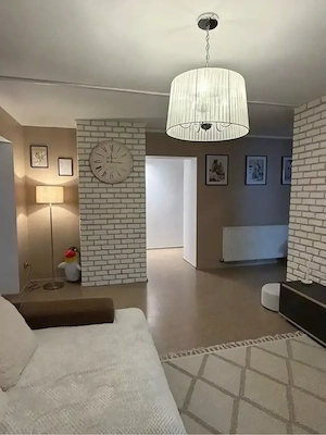 Apartament   Spatiu comercial(birou,cabinet medical)