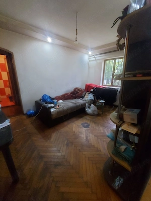 Vanzare apartament 3 camere, zona micro 6 Targoviste - imagine 4