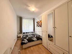 Apartament cu 3 camere de inchiriat centrala proprie zona Medicinei - imagine 3