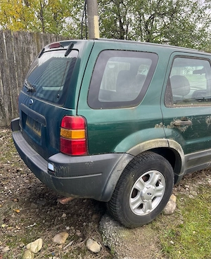 Ford Maverick V6 - imagine 5