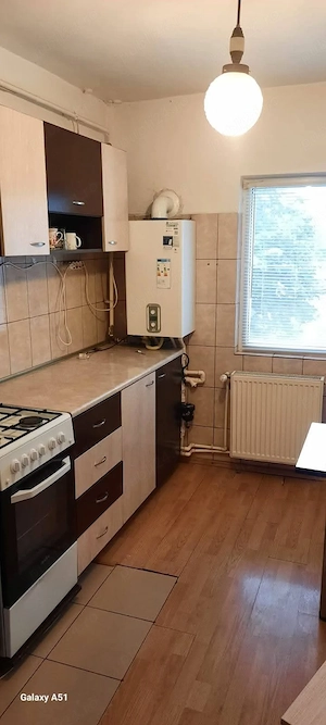 lnchiriez apartament 3 camere cofort1 zona lenin - imagine 3