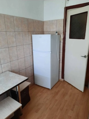 lnchiriez apartament 3 camere cofort1 zona lenin - imagine 2