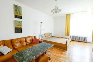 Apartament în inima Oradiei   Ultracentral, 100 mp, ideal pentru locuit, birouri sau investiție - imagine 3