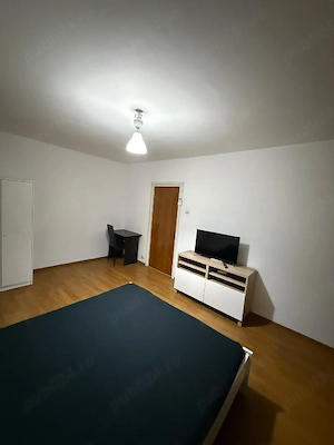 Persoana fizica Vanzare garsoniera confort 1  - imagine 3