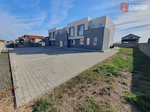 Cvadruplex de inchiriat, 471 mp utili, 8 parcari, in Mosnita Noua - imagine 9