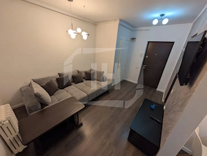 Apartament 2 camere decomandat, parcare, zona Vivo