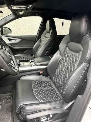 Audi Q7 55 TFSIe Quattro S-Line   Plug-In Hybrid   396 CP   Impecabil   Istoric Reprezent