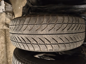 Set 4 Anvelope Iarnă Goodyear UltraGrip 205/60 R16 92H – DOT 2022 - imagine 2