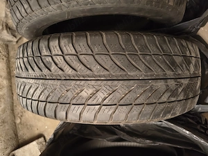 Set 4 Anvelope Iarnă Goodyear UltraGrip 205/60 R16 92H – DOT 2022 - imagine 3