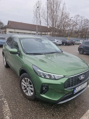 Ford Kuga 1.5 l Dragon 186 CP - imagine 4