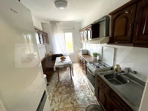 APARTAMENT 3 CAMERE DE VÂNZARE | ROGERIUS | VEDERE SPRE ORĂȘELUL COPIILOR - imagine 4
