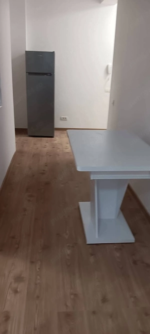 Proprietar - Ap. 2 camere spațios, Etaj 2 cu Lift + Loc Parcare inclus - Zona Cartier Latin   Ghence