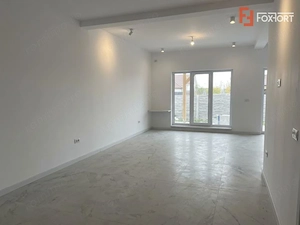 Duplex pe parter cu 3 camere - Mosnita Veche - imagine 5