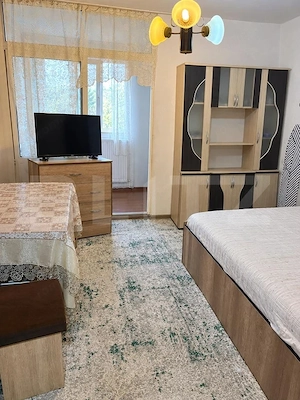 Garsonieră Confortabilă în Brașov – Cartierul Tractorul (Zona Coresi) - imagine 3