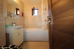 Apartament 2 camere,  Strada 1 Decembrie 1918, lângă liceul  Ecaterina Teodoroiu - imagine 4