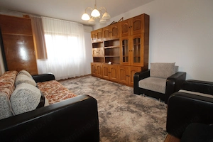 Apartament 2 camere,  Strada 1 Decembrie 1918, lângă liceul  Ecaterina Teodoroiu