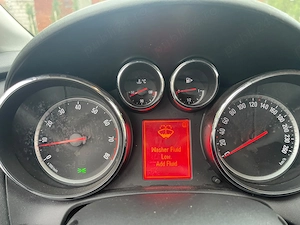 Opel Astra J 2011, perfect intretinuta - imagine 2