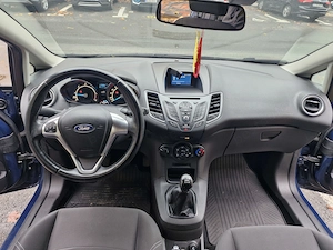 Vand autoturism marca Ford fiesta  - imagine 5