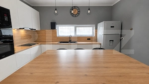 Casa cuplata prin garaj | 5 camere | 152mp utili | Chisoda - imagine 5