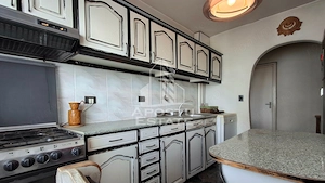 Apartament 4 camere micalaca zona 100