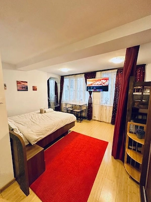 Vila 5 camere P+2+terasa - Str. Republicii - Brasov - imagine 6
