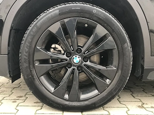BMW X1 sDrive18d AT - imagine 20