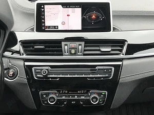 BMW X1 sDrive18d AT - imagine 16