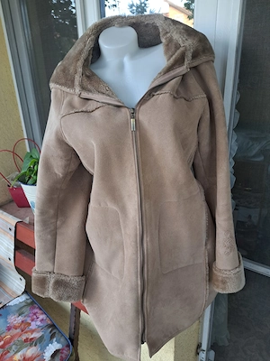 Haină damă din blană artificială, C&A( 38 40)