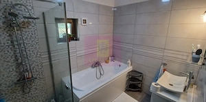 Sabareni, casa parter 145 mp, curte 1000 mp, mobilata, utilata - imagine 11