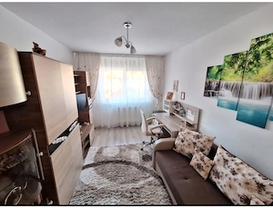 Proprietar-vanzare apartament spatios (mobilat si utilat)2 camere in Subcetate cu loc parcare inclu
