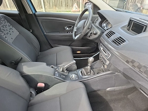 Renault Megane-1.5 Dci110 -parc auto -an 2013- navi- nr rosii - imagine 2