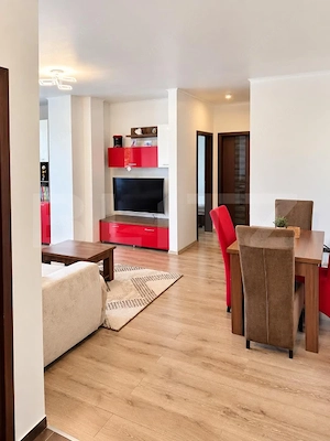 Apartament 2 camere, terasa 28 mp cu vedere la lac, parcare, zona Iulius Mall - imagine 3