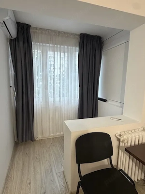 garsoniera dristor-metrou la scara blocului-modern - imagine 3