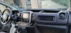 Opel Vivaro 3 locuri + marfa 2016 - imagine 5