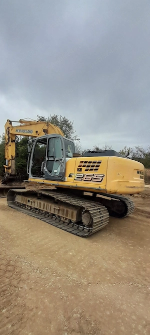 vând excavator New holland  - imagine 3