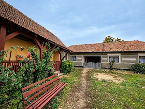 Vând casă în Ineu Str.Mihai Eminescu, Nr.117 , Jud. Arad. - imagine 2