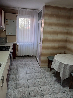 vand apartament 3 camere  - imagine 5