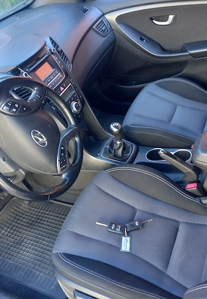 Hyundai i30 2016 1.6crdi e6 - imagine 5