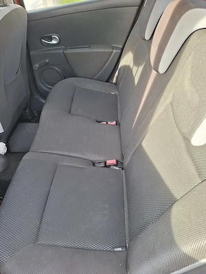 Autoturism Renault in stare buna de funcționare  - imagine 4