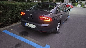 vw passat an 2021 - imagine 3