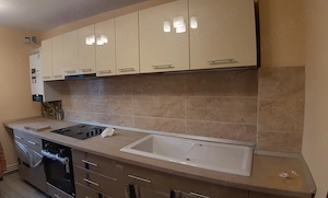 Apartament cu 3 camere   Etaj 4 | Centrală proprie & Aer condiționat