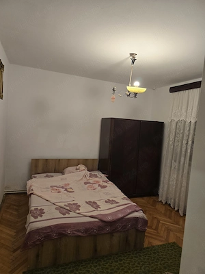 Inchiriez apartament in Ramnicu Valcea, 3 camere decomandat, central, et 2. - imagine 3