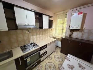 Apartament 1 camera, etaj 1 - Cugir - imagine 9