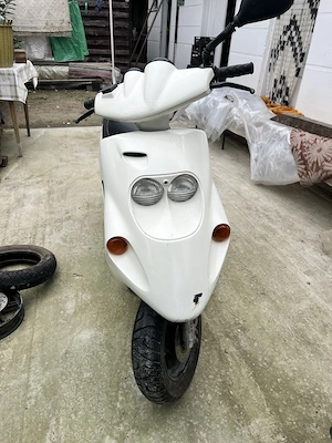 Vând Malaguti F 10