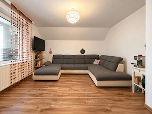 Apartament 3 camere, 66m utili, etaj 2, super-pozitie - Mosnita Noua - imagine 3