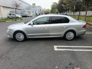 Vând skoda superb 